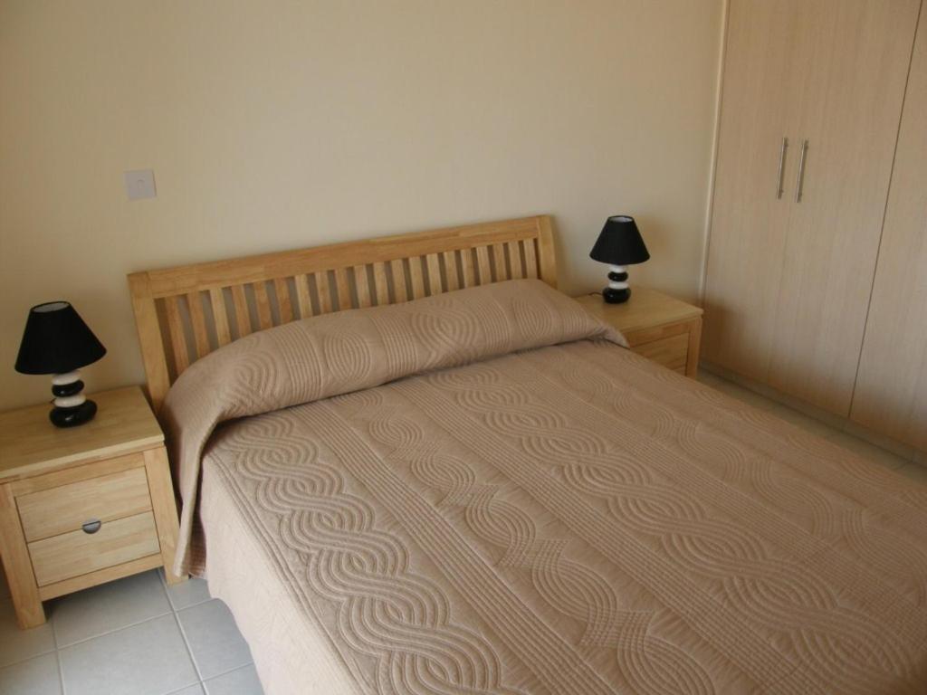 Kronos Holiday Apartments Paralímni Chambre photo